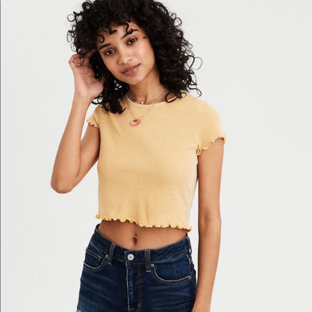 American Eagle Yellow Cropped Shirt
